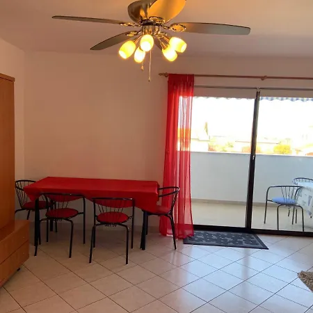 Apartment Mimi With Sea View