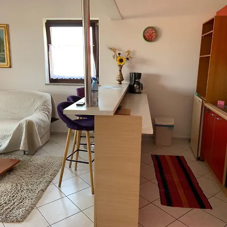 Apartment Mimi With Sea View *