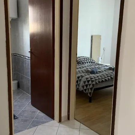 Apartment Mimi With Sea View Διαμέρισμα *